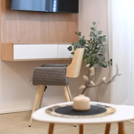 شقة Consul - Center زادار