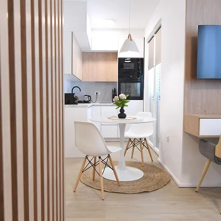 Consul - Center 자다르